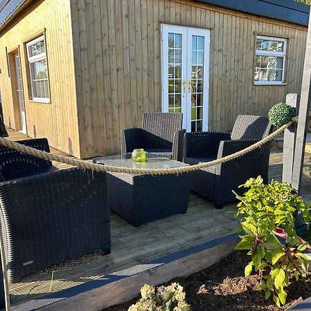 The Chalet By Hip Haus Humberston Εξωτερικό φωτογραφία