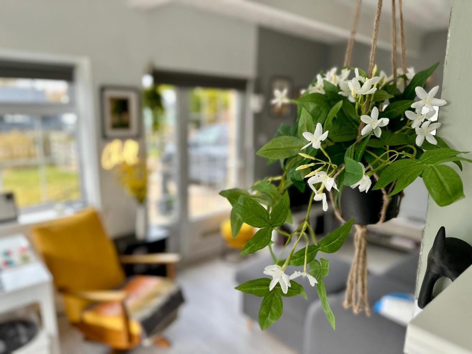 The Chalet By Hip Haus Humberston Εξωτερικό φωτογραφία