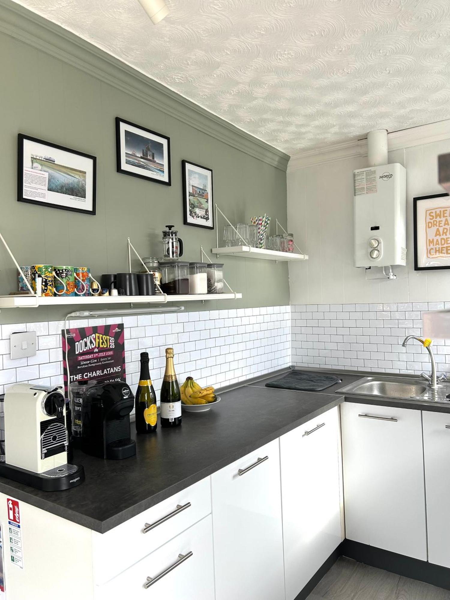 The Chalet By Hip Haus Humberston Εξωτερικό φωτογραφία