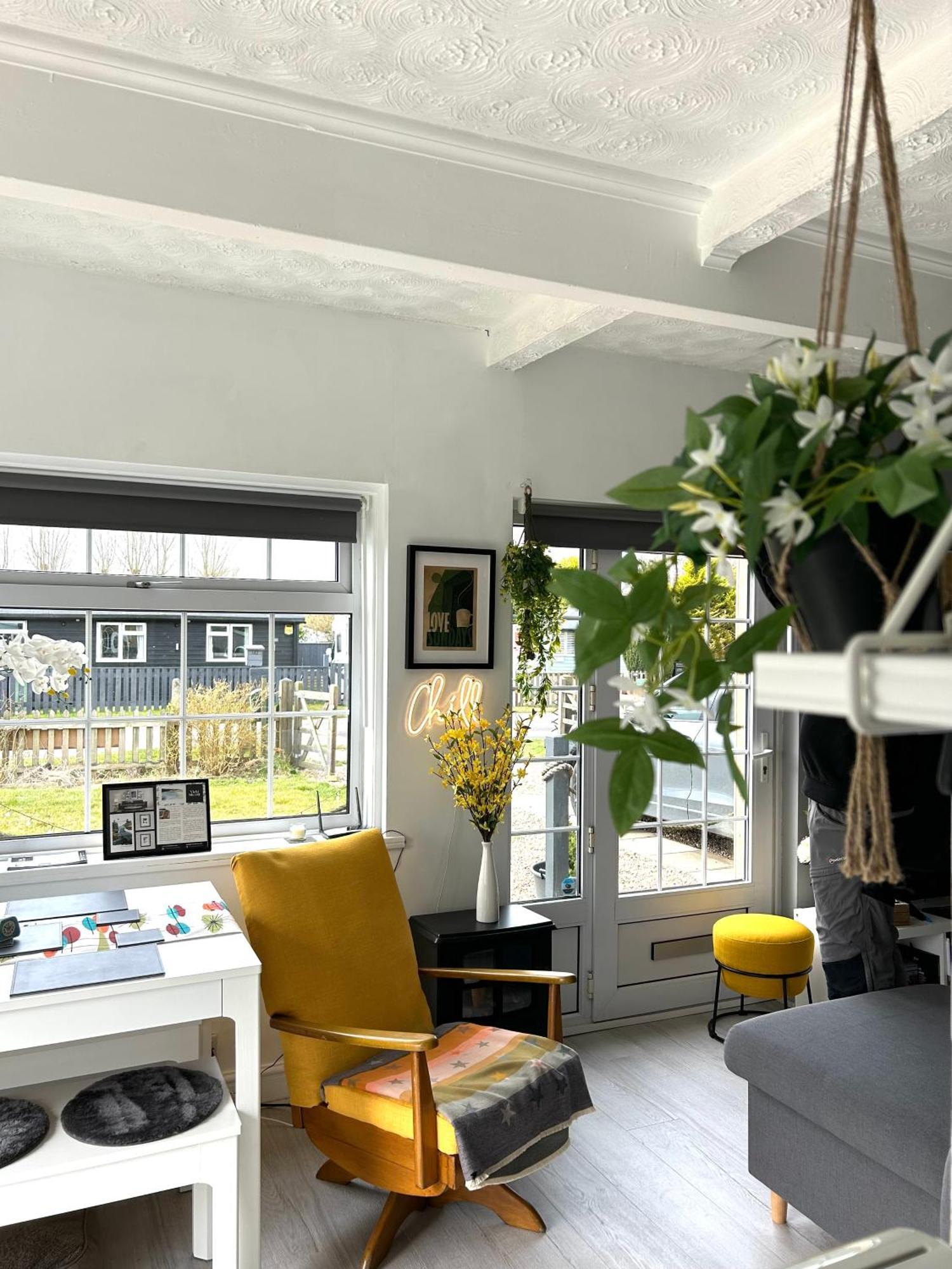 The Chalet By Hip Haus Humberston Εξωτερικό φωτογραφία